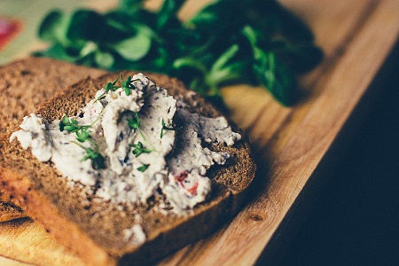 toast et tartines vegan pour aperitif de noel